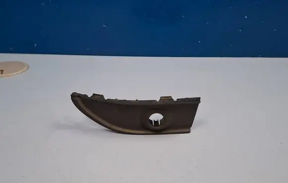 Audi Q7 4M Front parking sensor holder (PDC) 4M0807952A