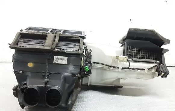 Volvo XC90 Interior heater climate box assembly P30643729