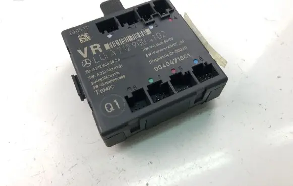 Mercedes-Benz E A207 Other control units/modules A2129004102