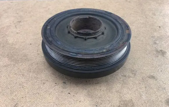 BMW 3 E90 E91 Crankshaft pulley 11237799153 7799153 11237823191