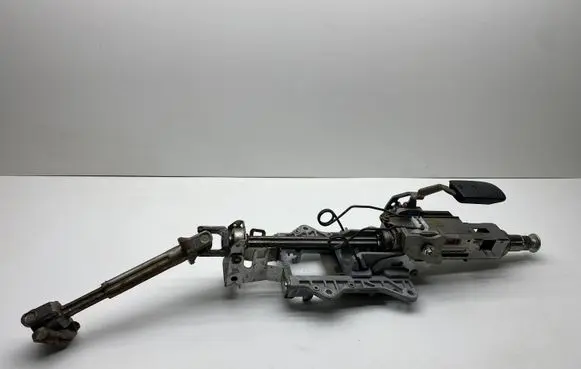 Audi A3 S3 A3 Sportback 8P Steering wheel axle 8P1419502J 08840498 549093B