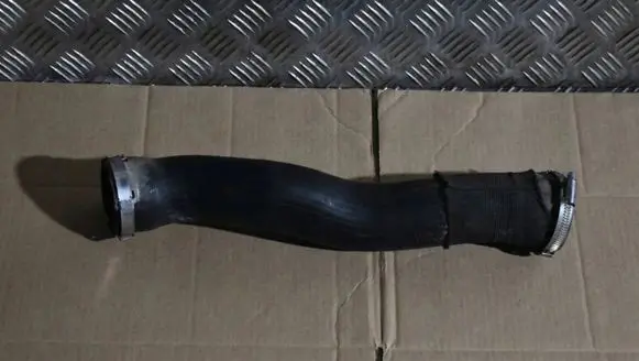 Porsche Panamera (971) Coolant pipe/hose 971145708AB5555
