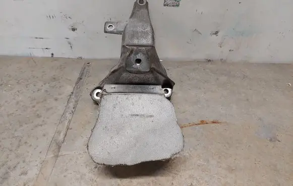 Audi A6 S6 C7 4G Engine mounting bracket 4G0199308AC