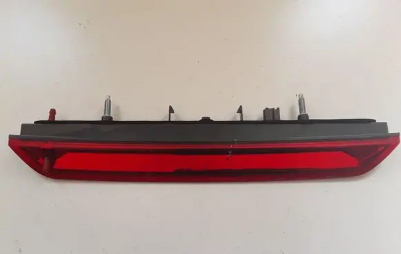 Peugeot 3008 II Third/center stoplight 9800412680