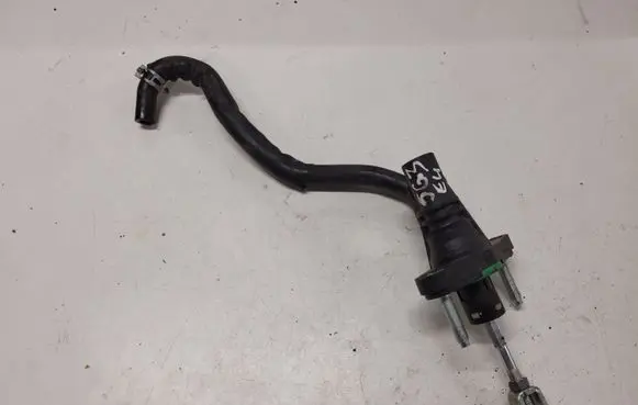 Clutch slave cylinder