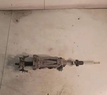Steering wheel axle set
