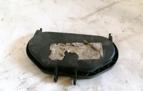 Ford Galaxy Headlight/headlamp dust cover 1305239169