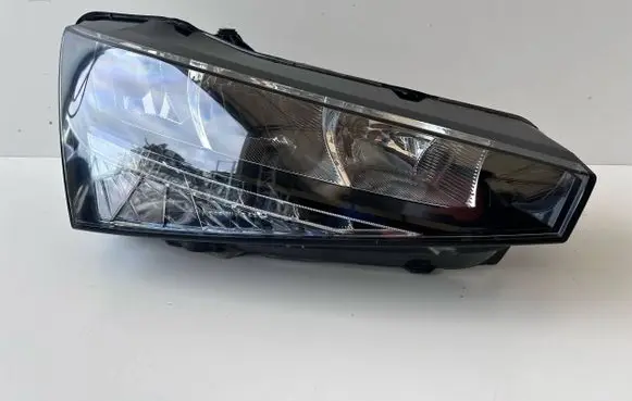 Skoda Scala Headlight/headlamp 657941016