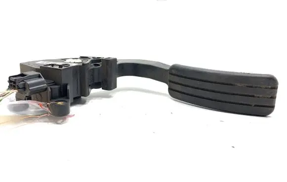 Dacia Dokker Accelerator throttle pedal 180108712R
