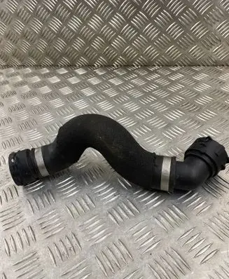 Audi A7 S7 4K8 Engine coolant pipe/hose 4M0122101CL