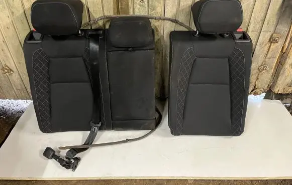 Rear seat