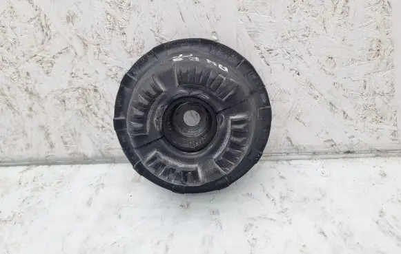Coil spring mount