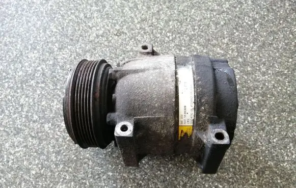 Renault Espace - Grand espace IV Air conditioning (A/C) compressor (pump) 1135309