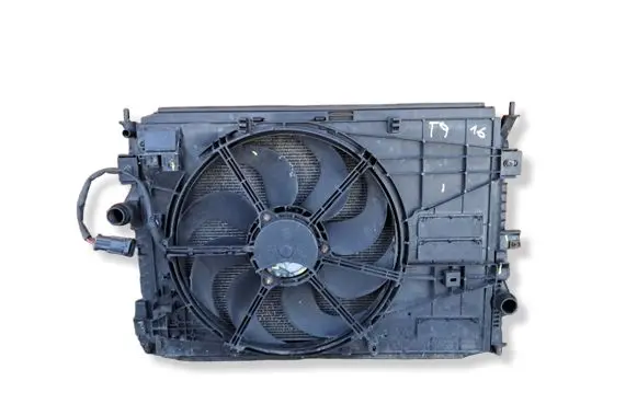 Peugeot 308 Coolant radiator 9675747980