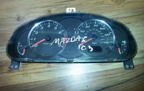 Mazda 6 Speedometer (instrument cluster) jpgj8rb