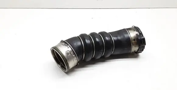 BMW 1 E81 E87 Intercooler hose/pipe 7797480