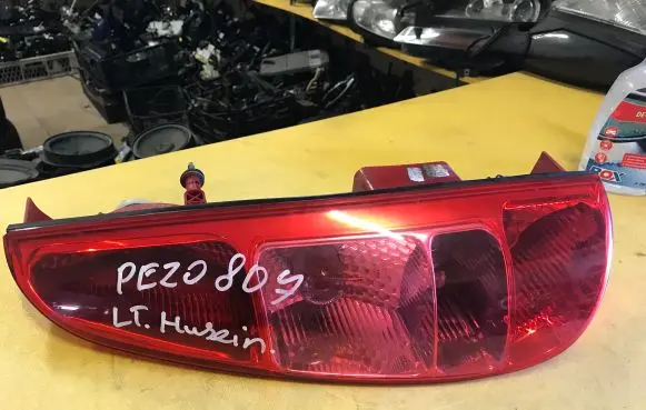Peugeot 807 Rear/tail lights