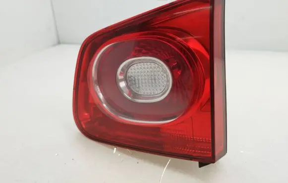 Volkswagen Tiguan Tailgate rear/tail lights 5N0945094B 5N0945264