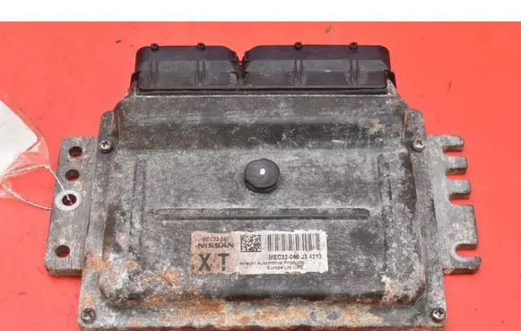 Nissan Micra Engine control unit/module ECU MEC32-040