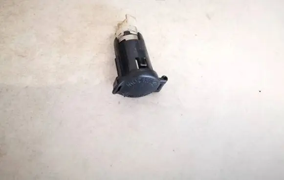 Toyota RAV 4 (XA30) Cigarette lighter 