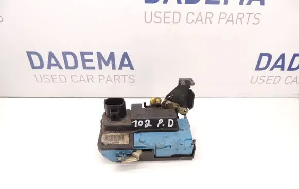 Volvo S60 Front door lock D102
