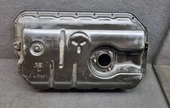 Oil sump