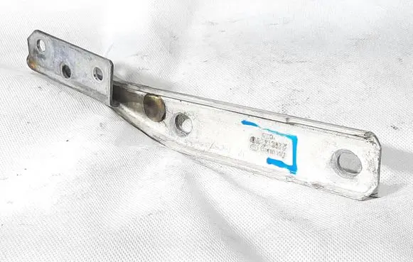 Audi A6 S6 C4 4A Engine bonnet/hood hinges 4A0823302F