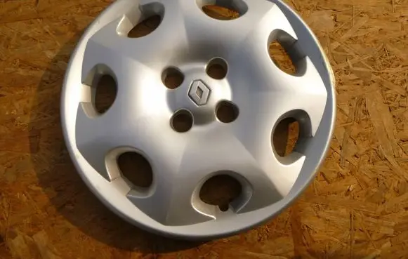 Renault Megane II R15 wheel hub/cap/trim 7700435924