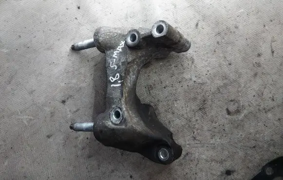Ford Galaxy Engine mounting bracket 6G9Q6030AA 211250101