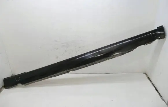Mercedes-Benz S W126 Sill