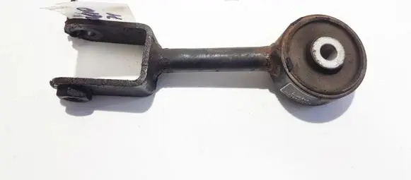 Alfa Romeo 147 Engine mount bracket a236