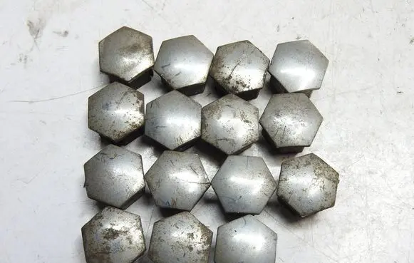 Citroen C4 II Picasso Nuts/bolts 