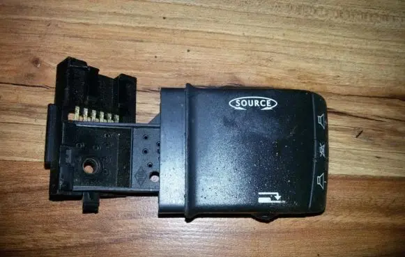Renault Megane II Multifunctional control switch/knob 8200103769
