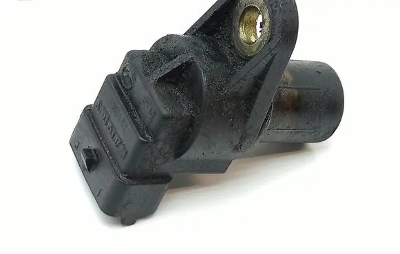 Mercedes-Benz C W203 Camshaft position sensor a0031539728