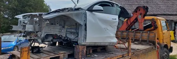 Tesla Model Y Front quarter panel 