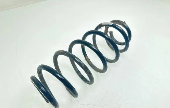 Toyota Yaris Rear coil spring