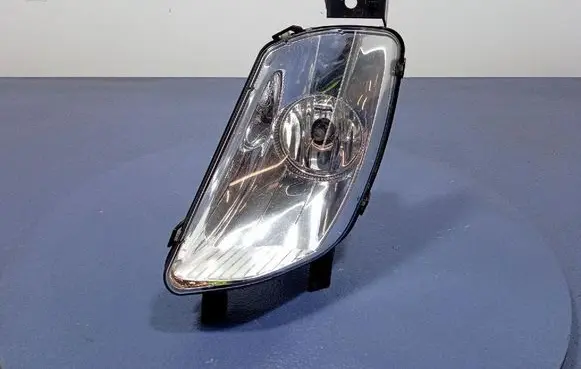 Peugeot 308 Front fog light 9680498680