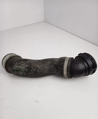 BMW 5 E60 E61 Intercooler hose/pipe 7797698