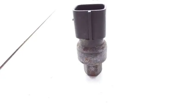 Mazda Tribute Air conditioning (A/C) pressure sensor YF1H19D594AA