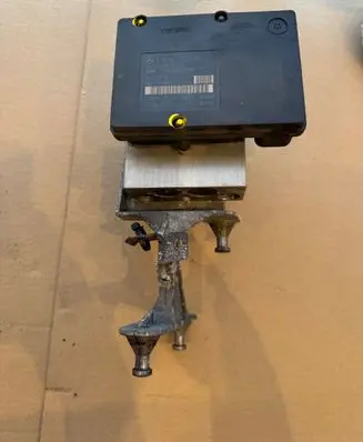 Mercedes-Benz CLK A209 C209 ABS Pump A0345457932 00009547E0 GE26L16C87
