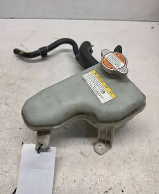 Hyundai Sonata Coolant expansion tank/reservoir 254304R000