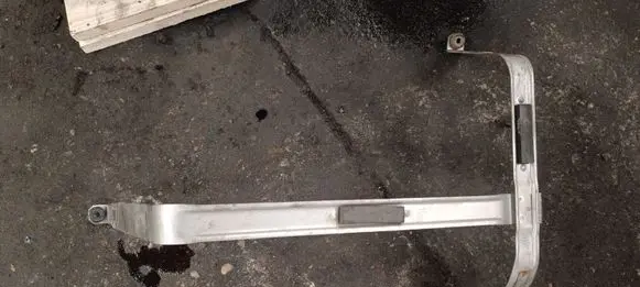 BMW X5 E53 Fuel tank mounting bracket 