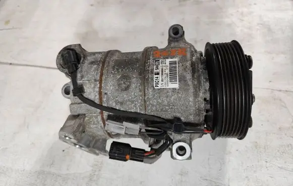 Renault Megane IV Air conditioning (A/C) compressor (pump) 926001268R PXC14 0577309604