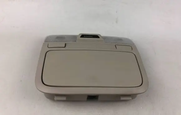 Subaru Outback Front seat light VC12004 VC12-004