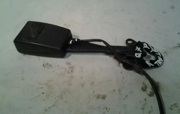 Audi Q7 4L Front seatbelt buckle 4L0857755B