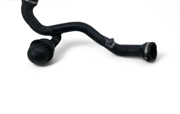 Audi A4 S4 B9 8W Intercooler hose/pipe 8W0145673 06K906051E 8W0145673AN