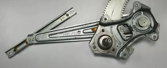 Nissan Micra Front door window regulator with motor 82720