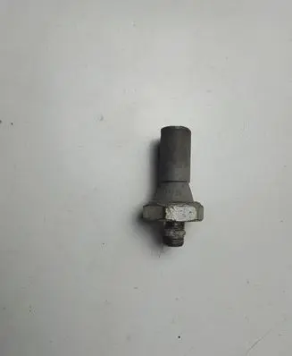 Mitsubishi Outlander Oil pressure sensor 163743