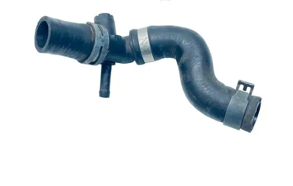 Volkswagen Touareg II Engine coolant pipe/hose 7P0122051D