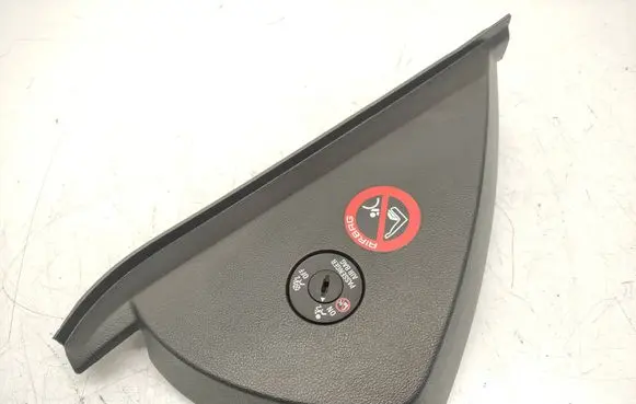 Opel Insignia A Dashboard side end trim 13275266 13275267
